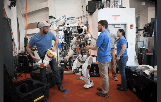 Valkyrie will be programmed to autonomously perform a variety of tasks, with the ultimate goal of being used for future space missions to Mars and beyond. (photo credit: Jason Dorfman)

