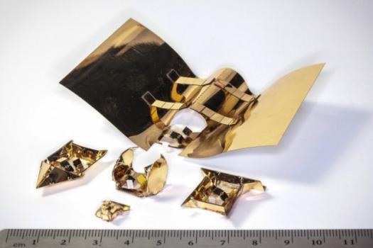 Dubbed “Primer,” a new cube-shaped robot can be controlled via magnets to make it walk, roll, sail, and glide. It carries out these actions by wearing different exoskeletons, which start out as sheets of plastic that fold into specific shapes when heated. 